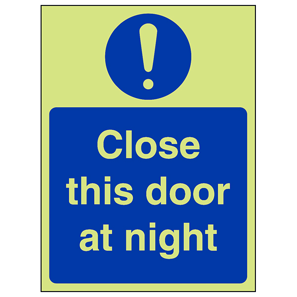 GITD Fire Door Safety Sign Essential Compliant For Businesses